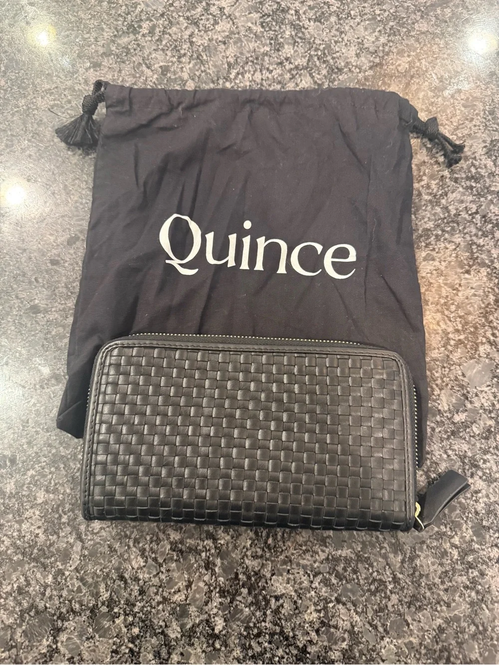 Quince leather wallet